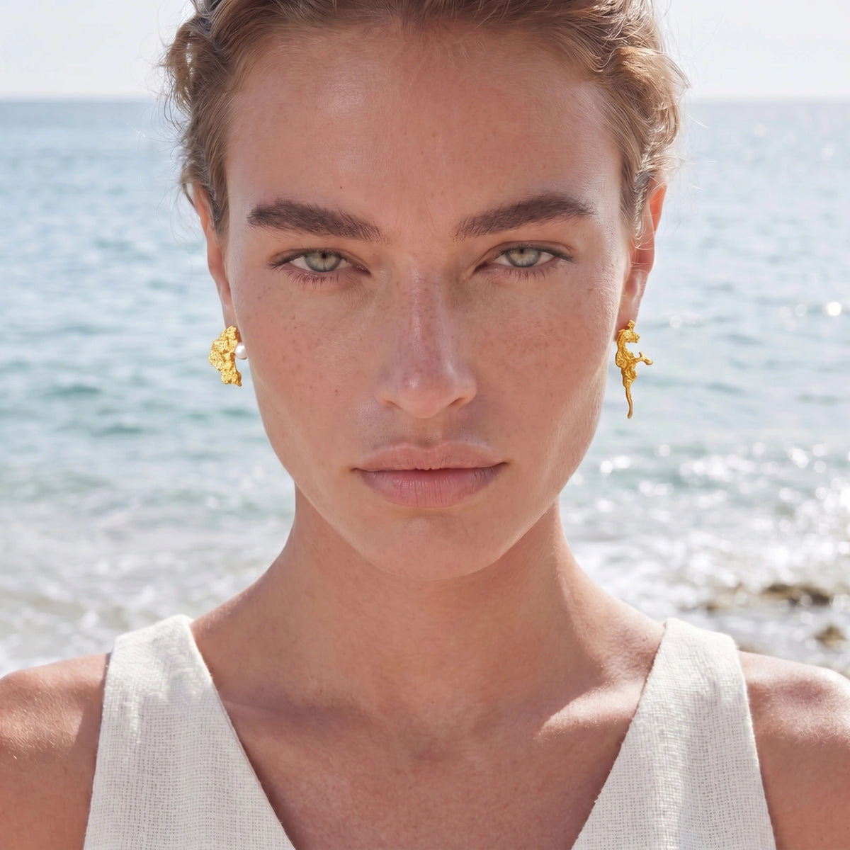 Coral Reef Studs